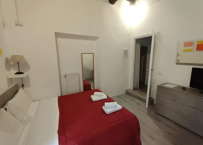 Giubbonari Street Рим