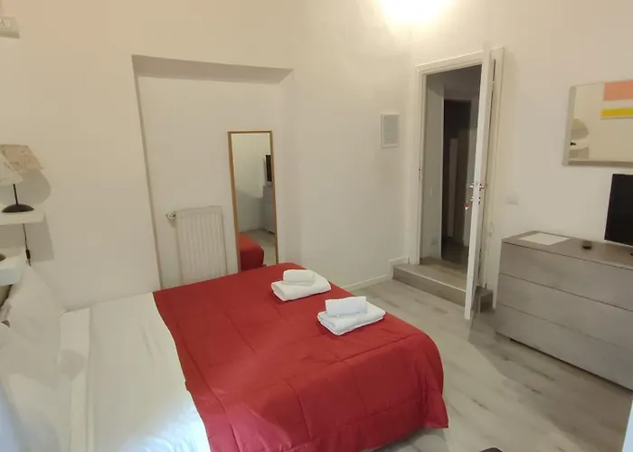 Giubbonari Street Рим