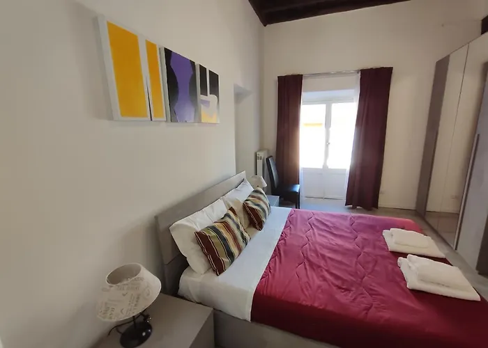 Giubbonari Street Рим