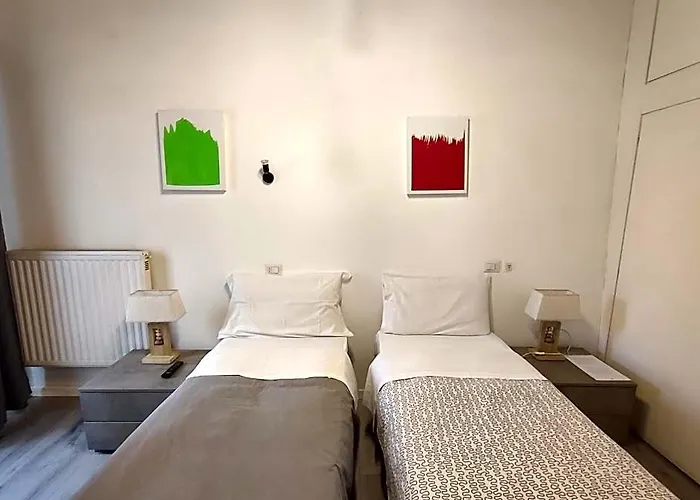 Giubbonari Street 3* Рим